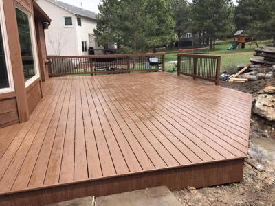 Wood and Steel Rail from Woodland Park Deck Builder