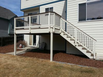 Wood and Steel Rail from Woodland Park Deck Builder
